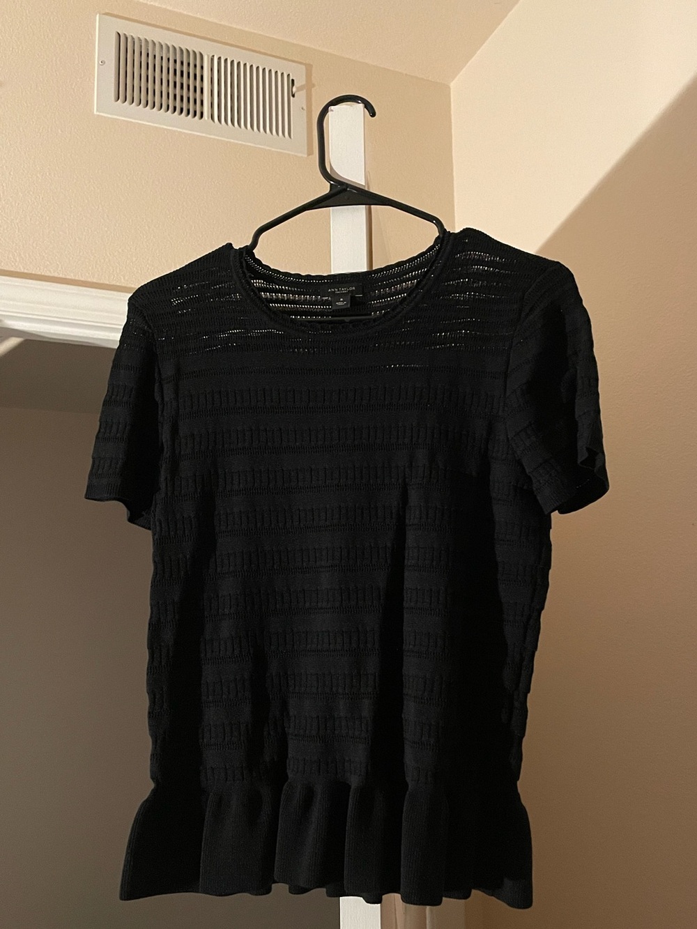 Ann Taylor Black Short-Sleeve Knit Peplum Top